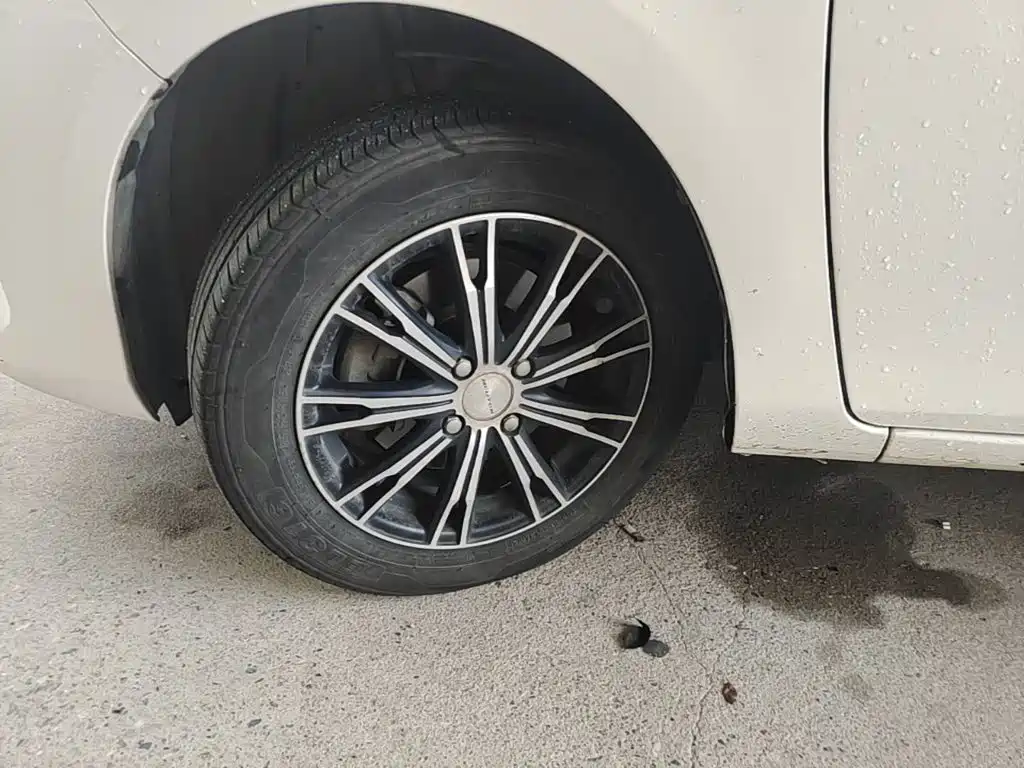 Toyota Vios FS 2019 — фото 23