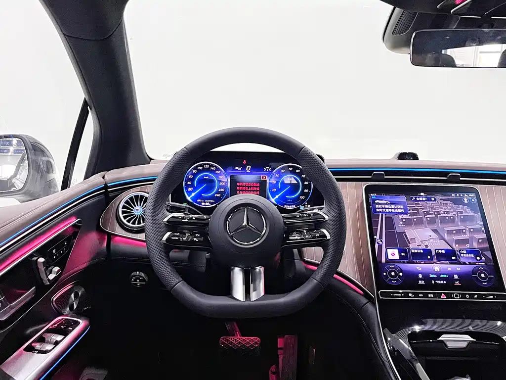 Mercedes-Benz EQE 2025