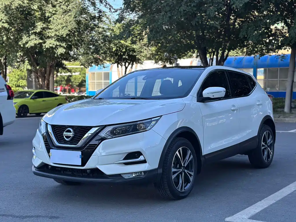 Nissan Qashqai 2021 — фото 1