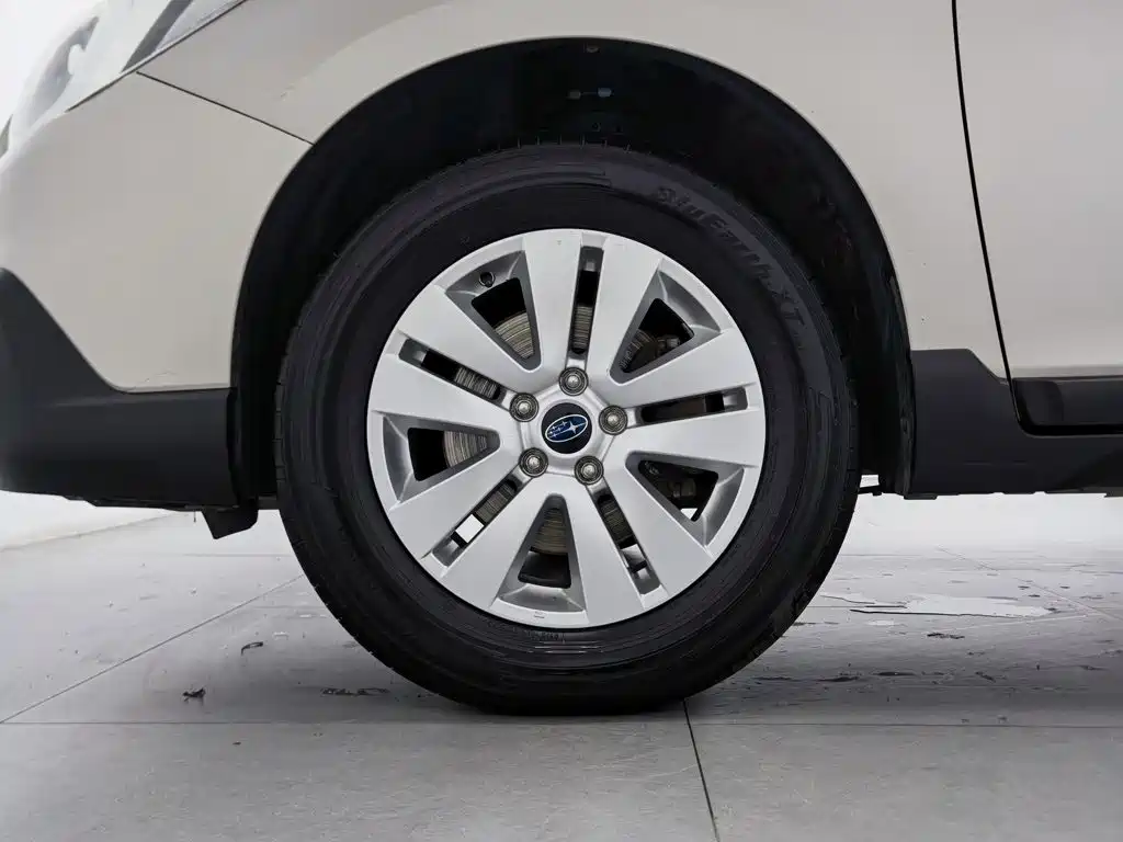 Subaru Outback 2015 — фото 17