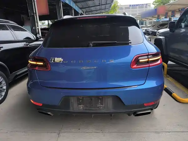 Porsche Macan 2015
