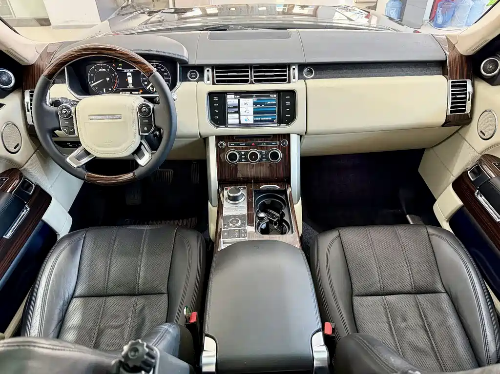 Land Rover Range Rover 2015 — фото 7