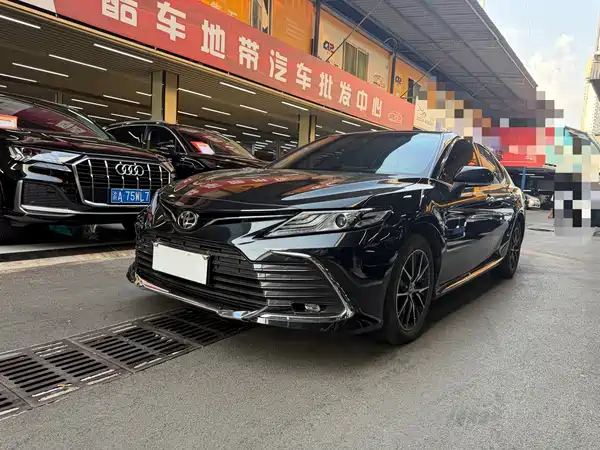 Toyota Camry 2024