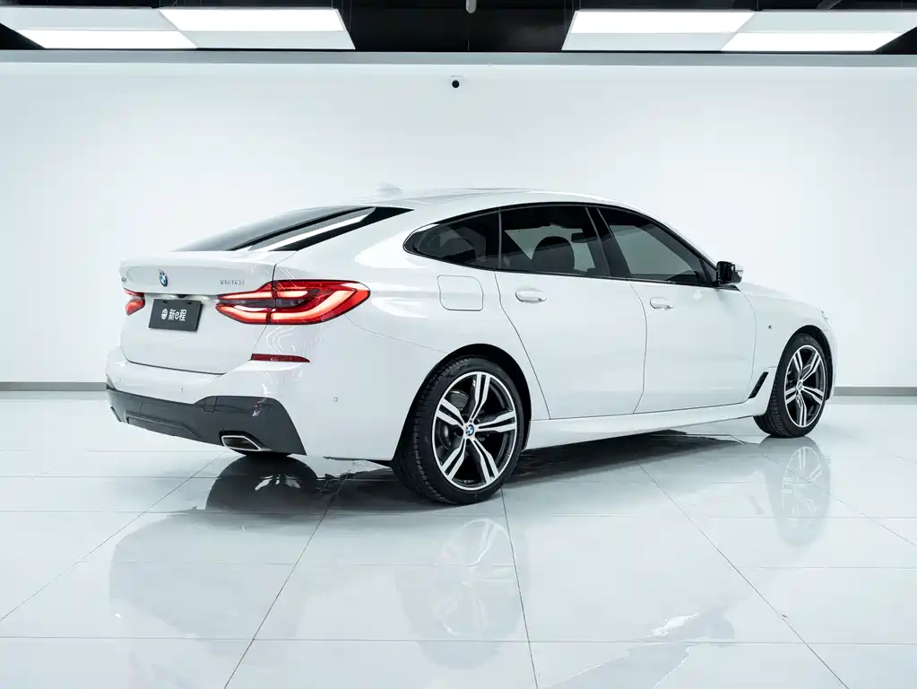 BMW 6 Series GT 2022 — фото 4