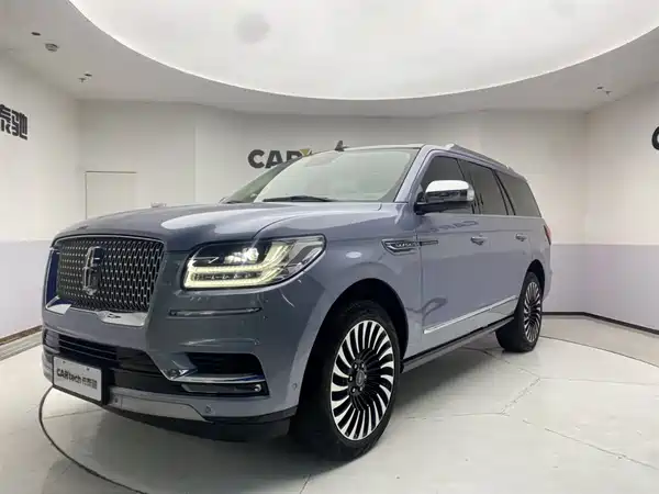Lincoln Navigator 2020