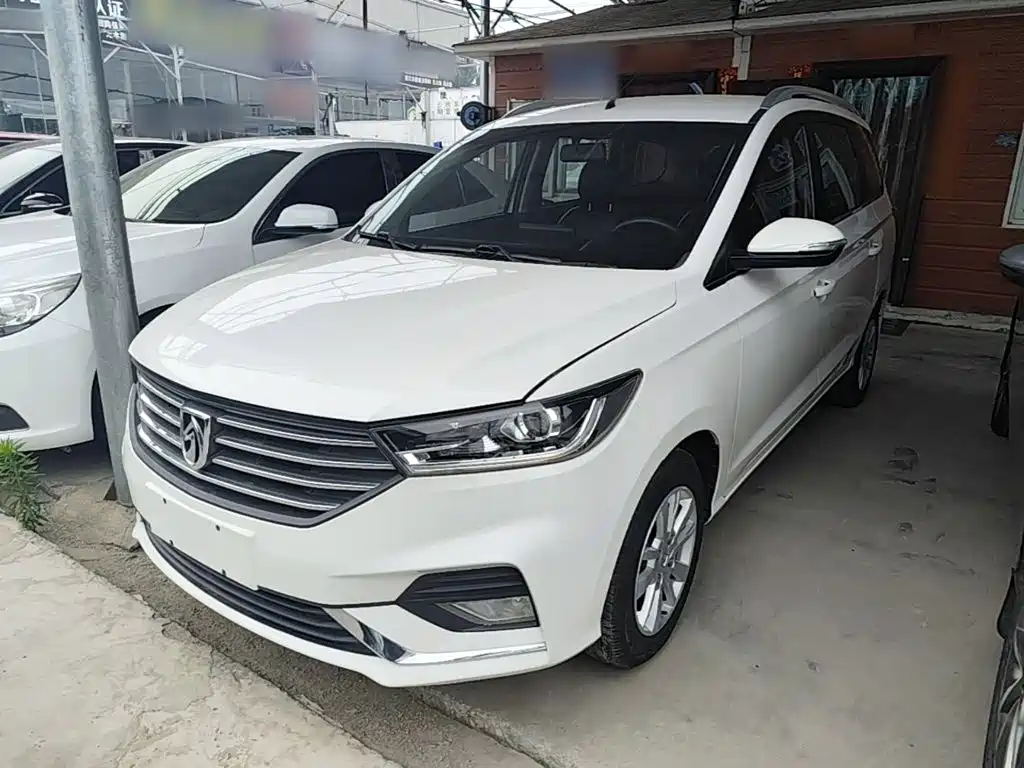 Baojun 360 2018
