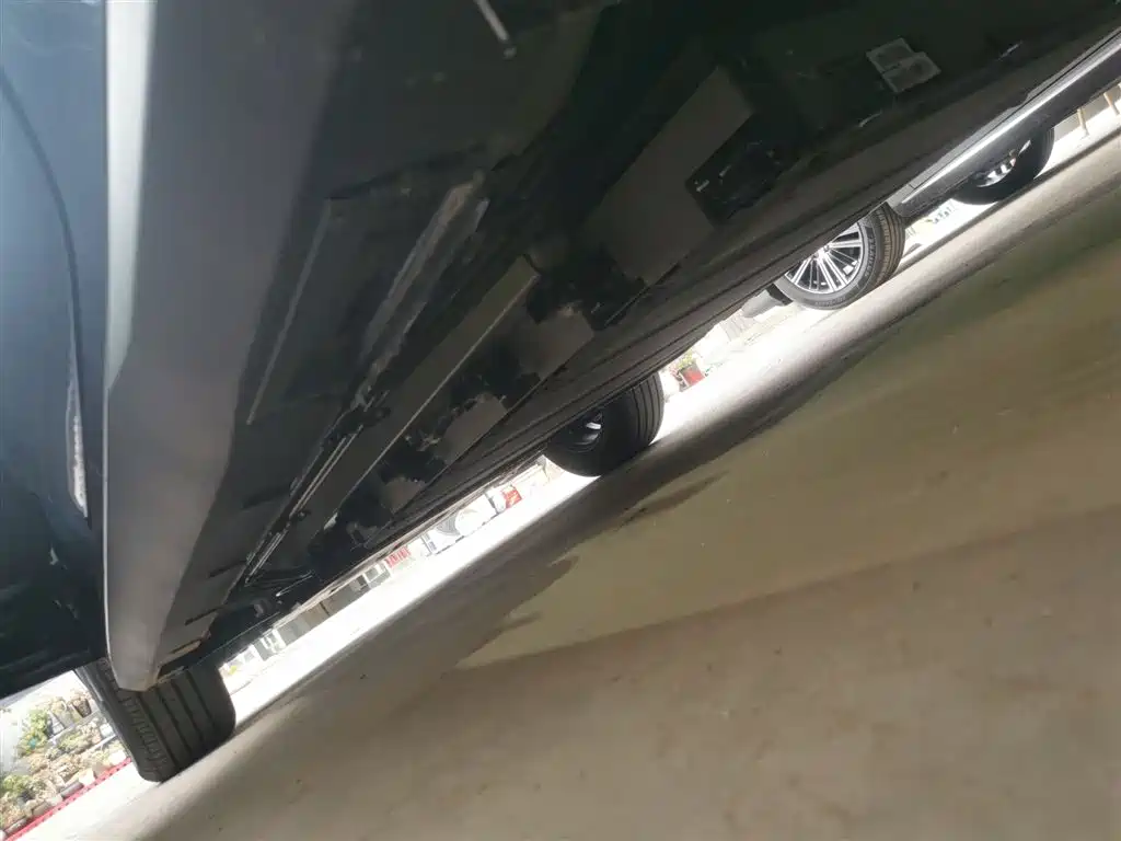 BYD Seal 05 DM-i 2026 — фото 22