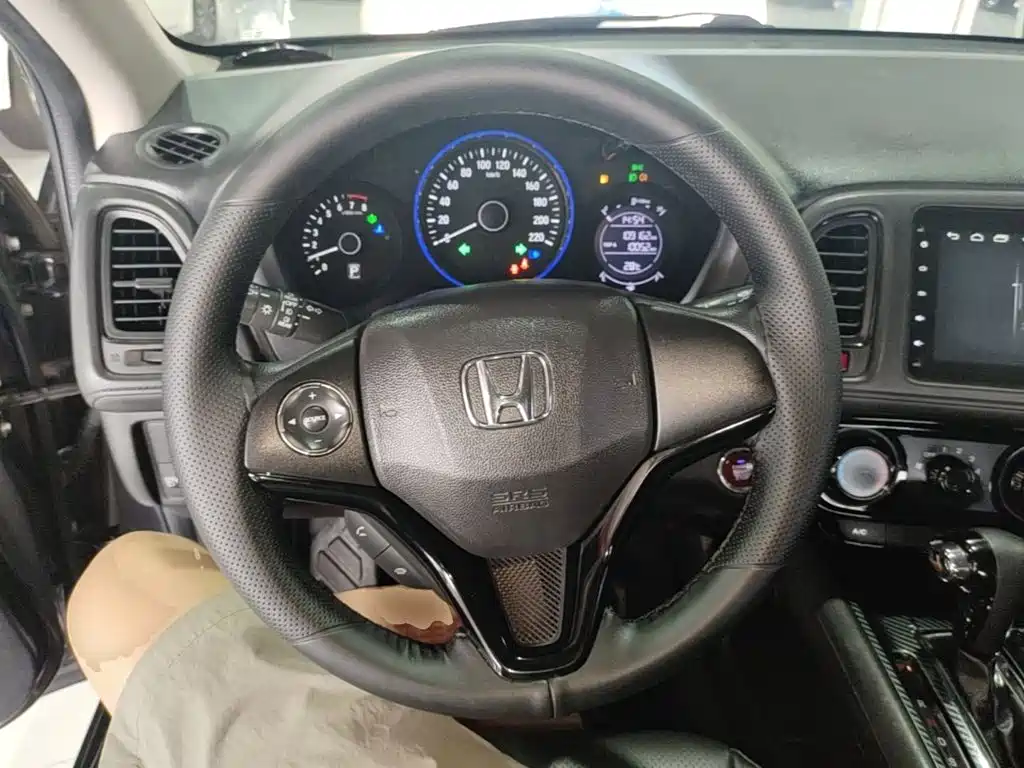 Honda Vezel 2018 — фото 11