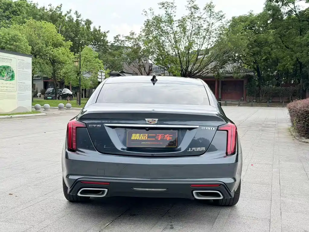 Cadillac CT5 2022 — фото 11