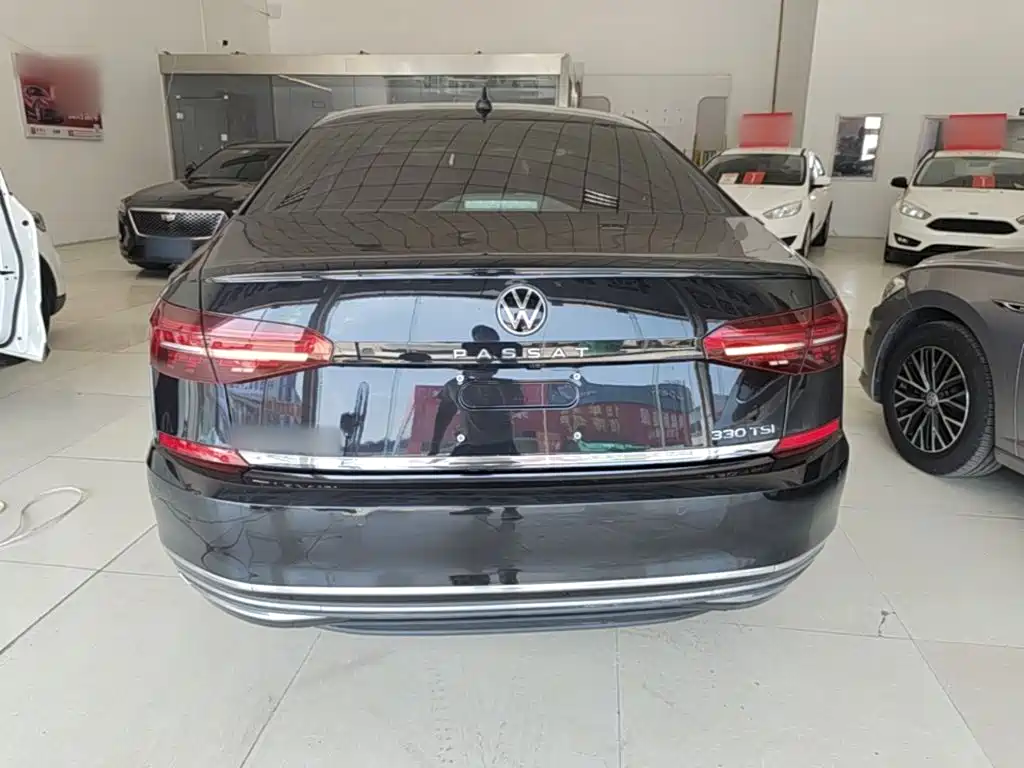 Volkswagen Passat 2021
