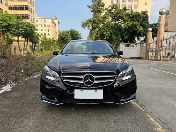 Mercedes-Benz E-Class 2015