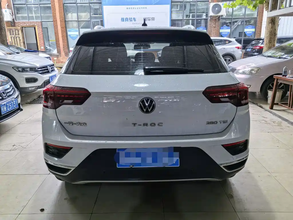 Volkswagen T-Roc 2021 — фото 11