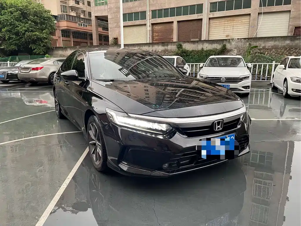Honda Inspire 2022 — фото 3