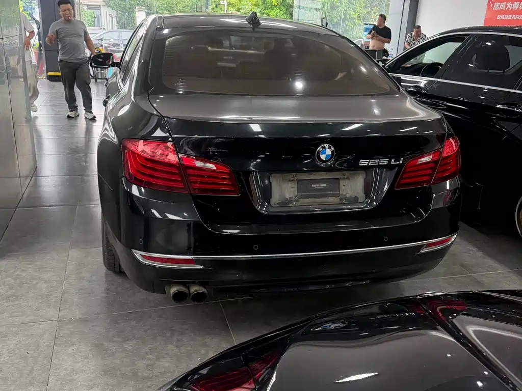 BMW 5 Series 2014