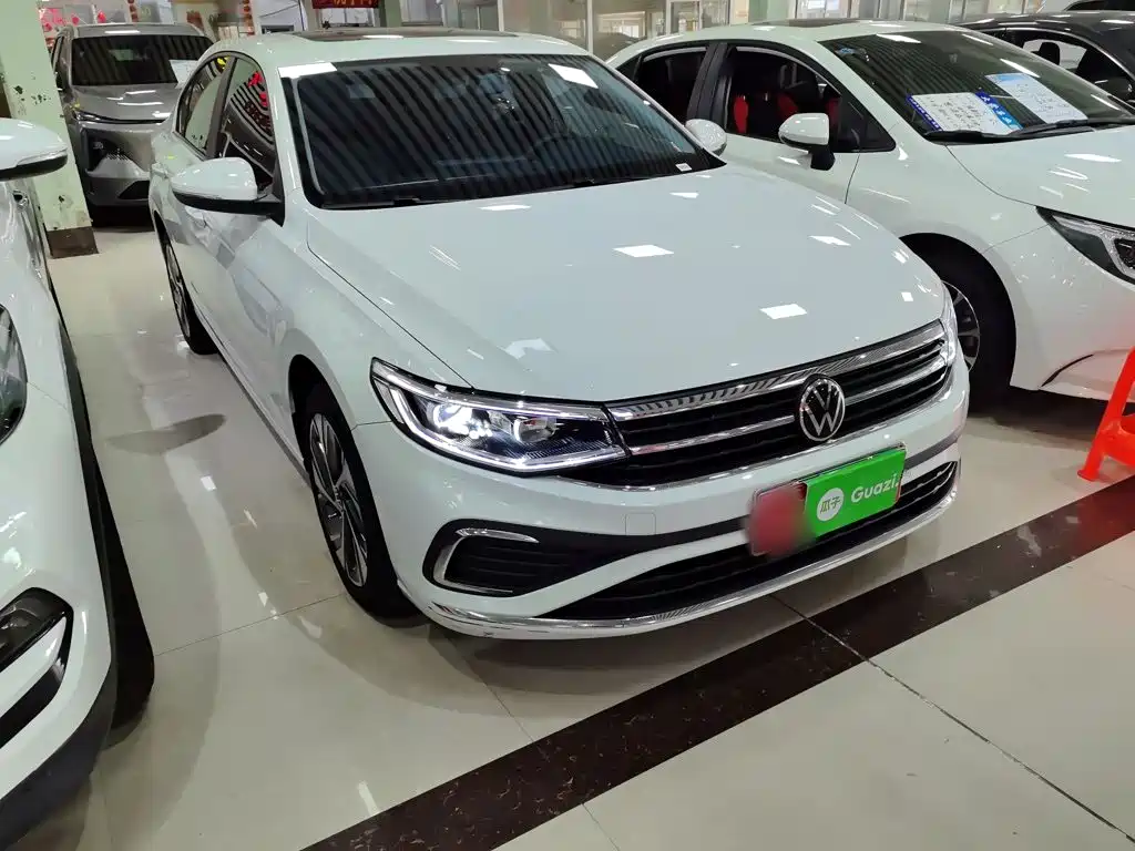 Volkswagen Bora 2025