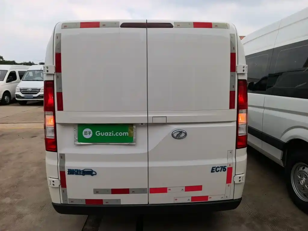 Ruichi 瑞驰新能源EC75 2025款 智行版 先锋型Ⅰ 50.38kWh 2025