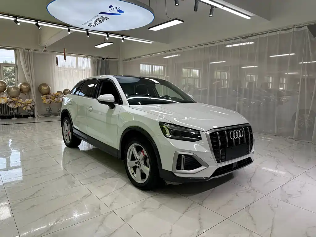 Audi Q2L 2022