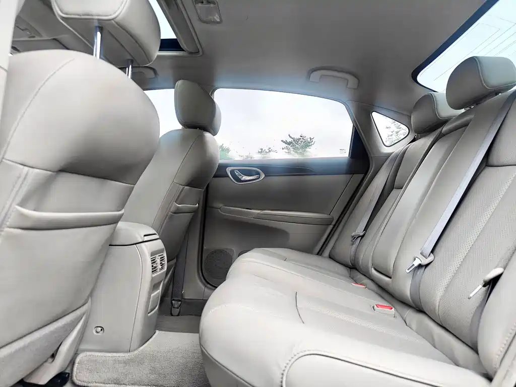 Nissan Sylphy 2013 — фото 17