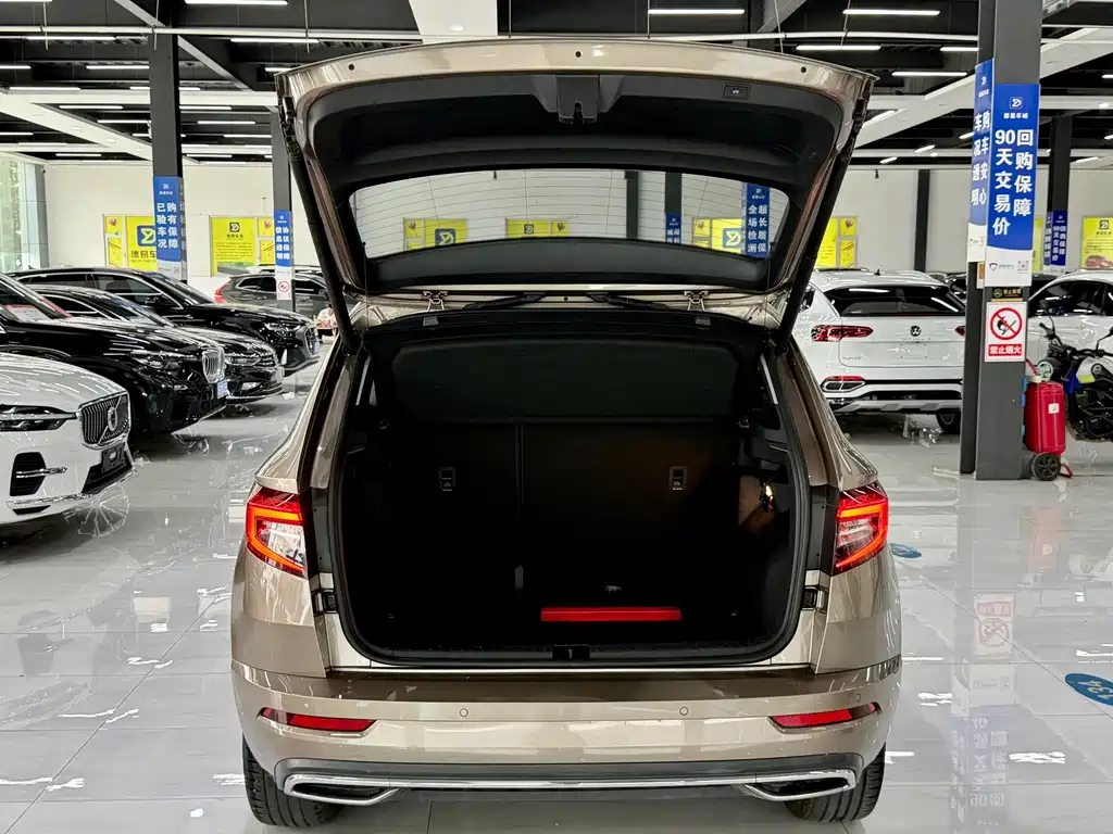 Skoda Karoq 2023 — фото 13