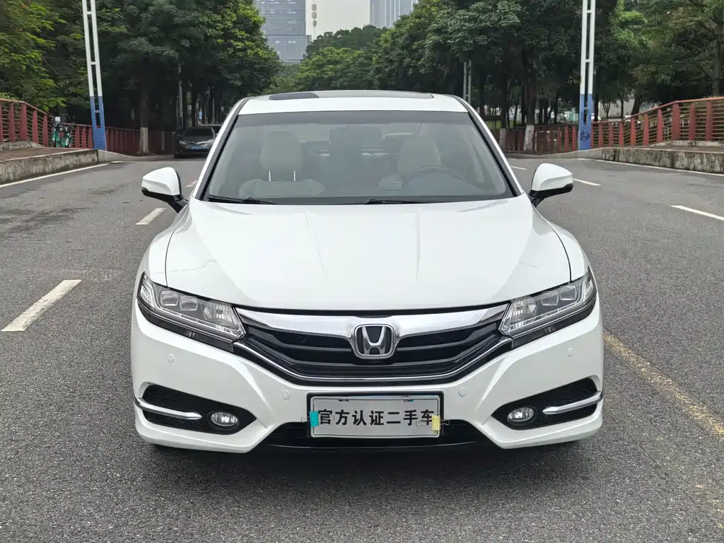 Honda Spirior 2015 — фото 2