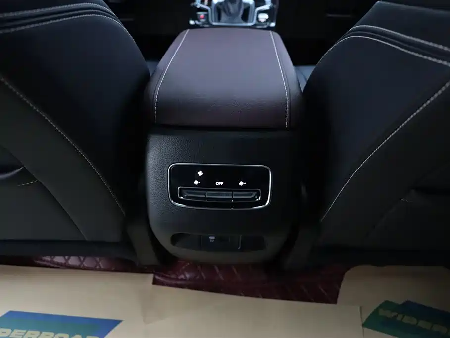 GAC Motor Trumpchi M6 2025 — фото 22