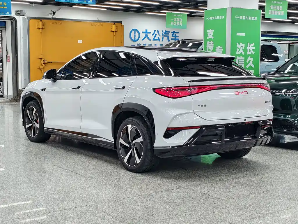 BYD Seal 07 EV 2024