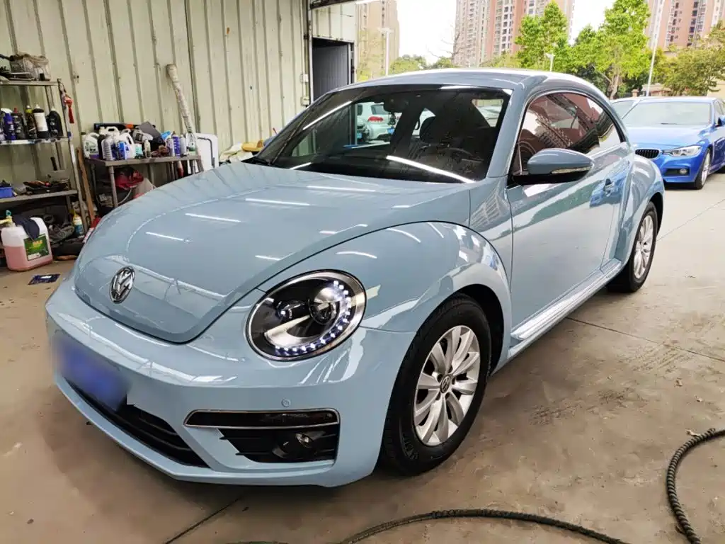 Volkswagen Beetle 2014