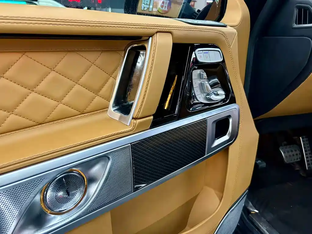 Mercedes-Benz G-Class AMG 2012 — фото 6