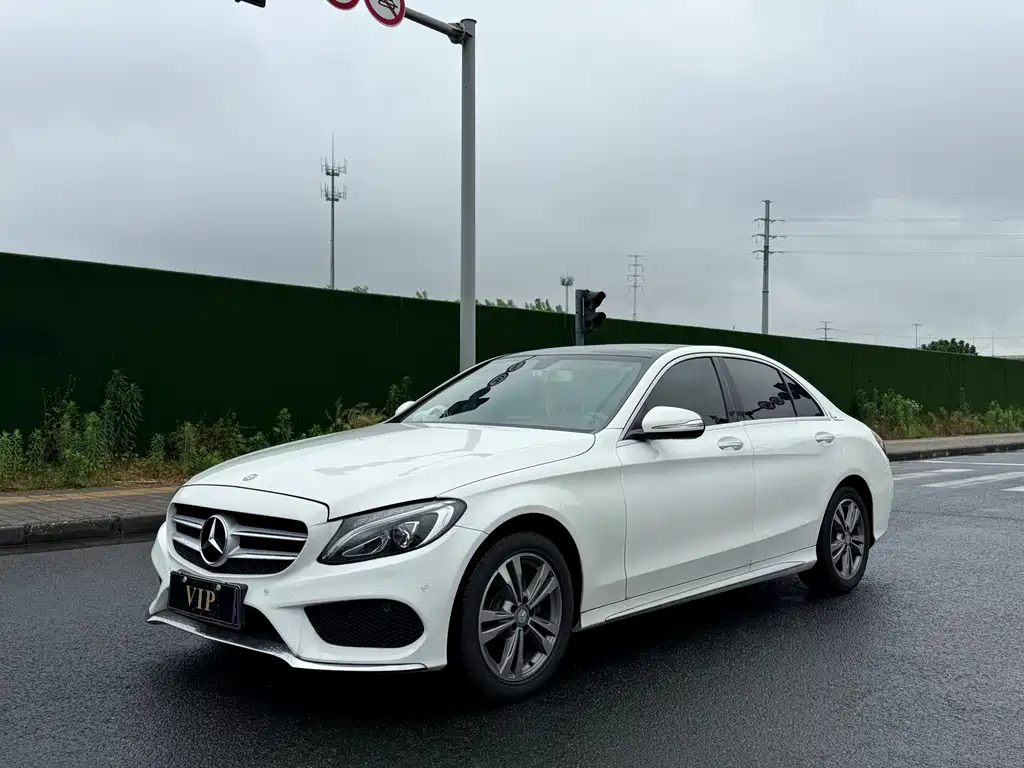 Mercedes-Benz C-Class 2017