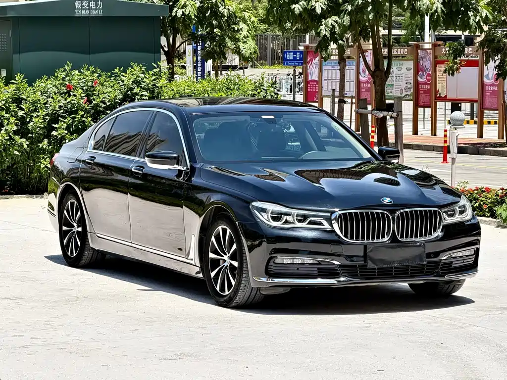 BMW 7 Series 2016 — фото 3