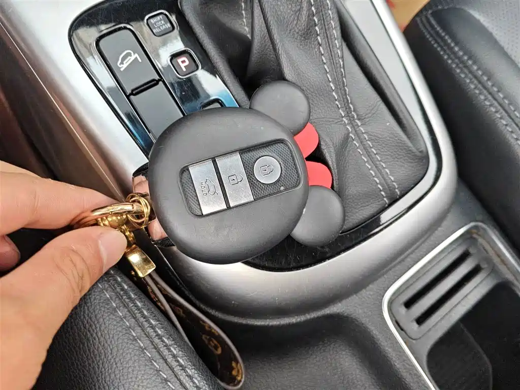 Kia KX3 2016 — фото 9
