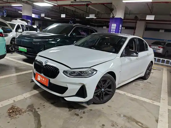 BMW 1 Series 2022