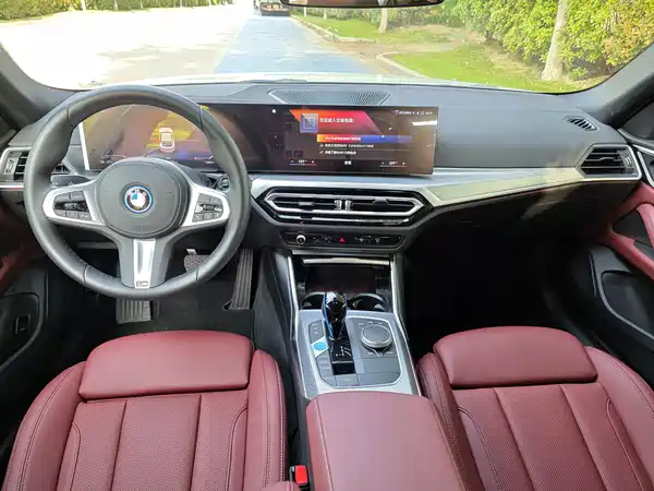 BMW i4 2026