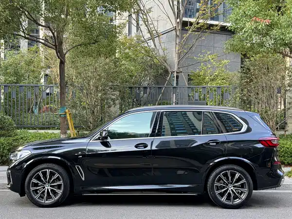 BMW X5 2022