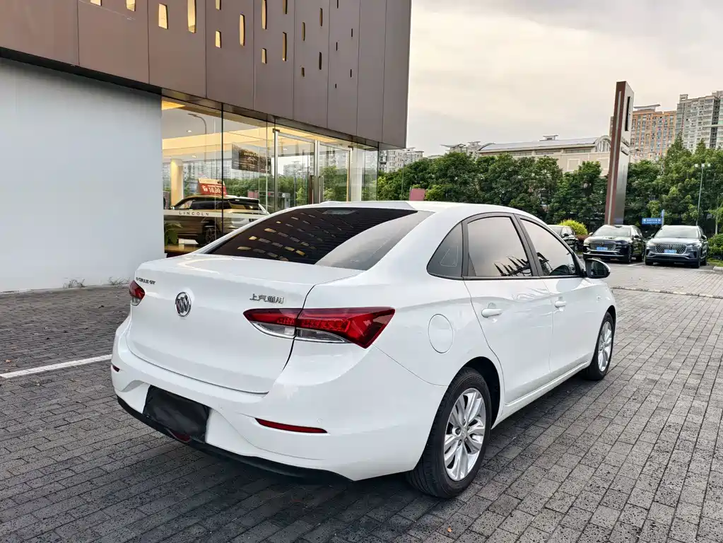 Buick Excelle 2021