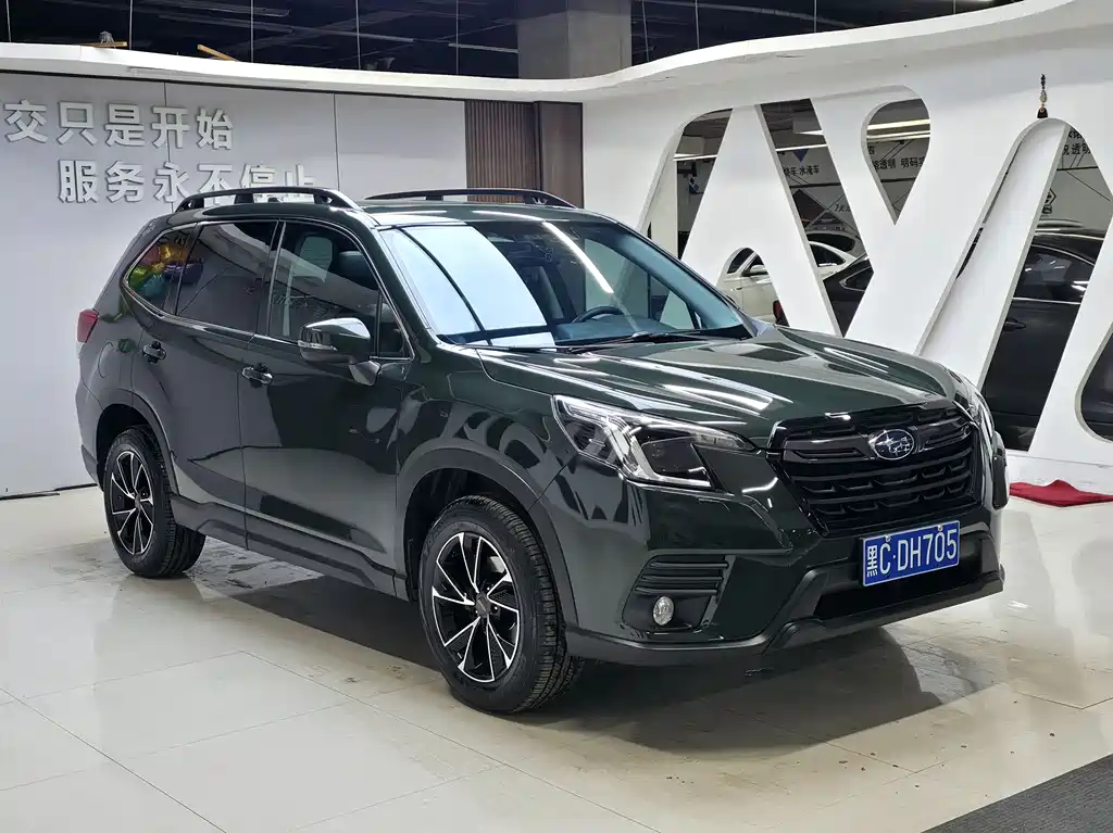 Subaru Forester 2021 — фото 3