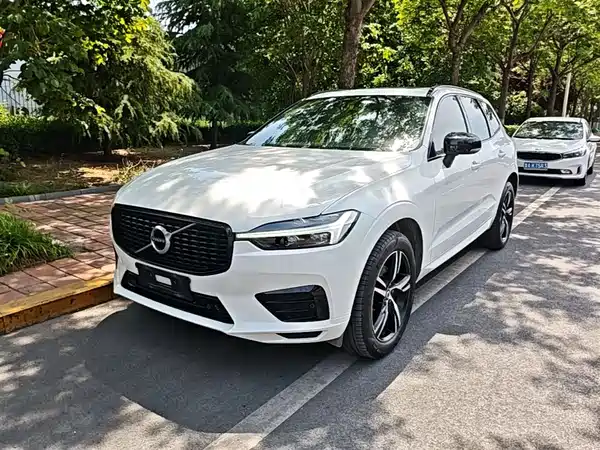 Volvo XC60 2021
