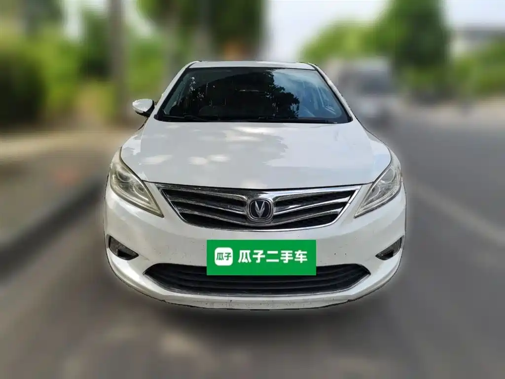 Changan Eado 2016 — фото 24