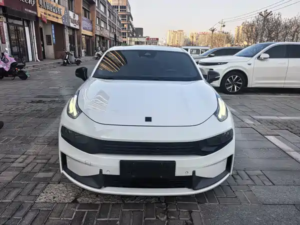 Lynk & Co 03 2019