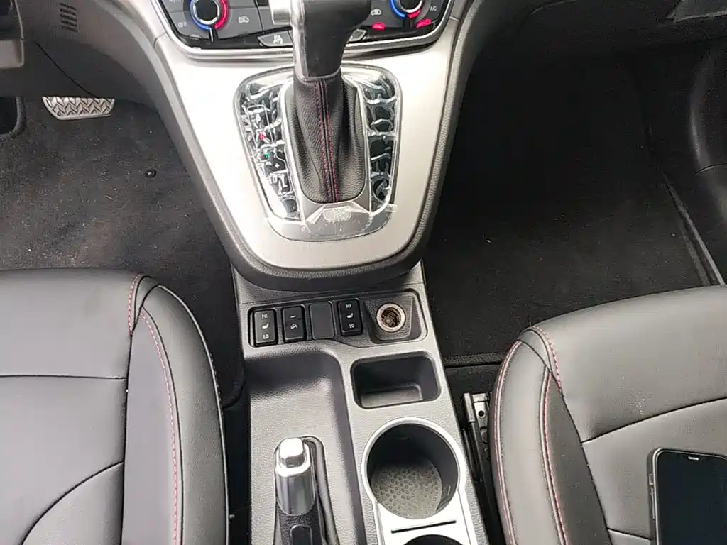 Haval H6 2017 — фото 14