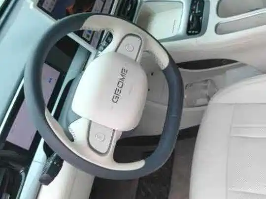 Geely Galaxy Starwish 2025 — фото 8