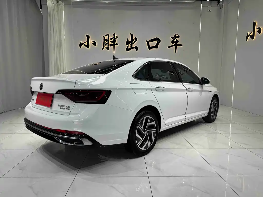 Volkswagen Sagitar 2022