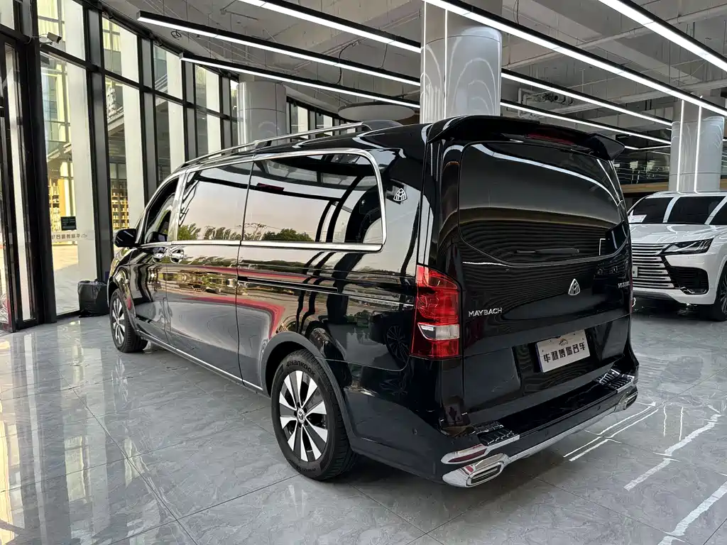 Mercedes-Benz Vito 2023 — фото 25