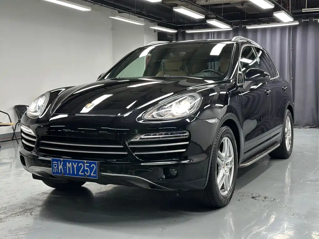 Porsche Cayenne 2014
