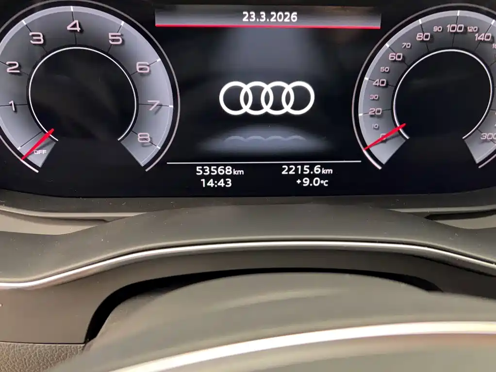 Audi A6L 2022