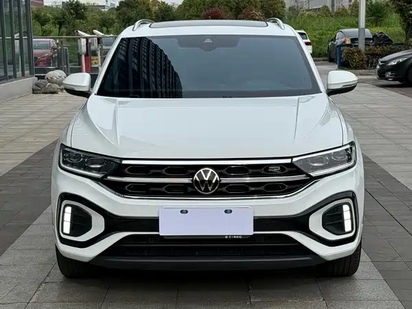 Volkswagen T-Roc 2025