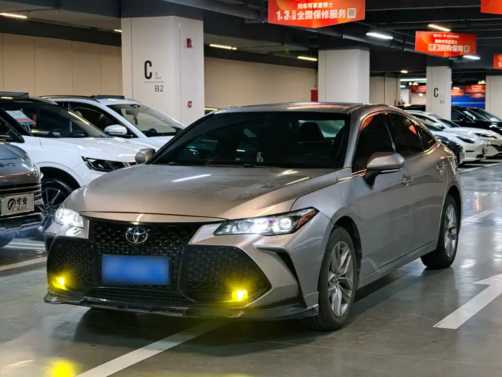 Toyota Avalon 2021 — фото 1