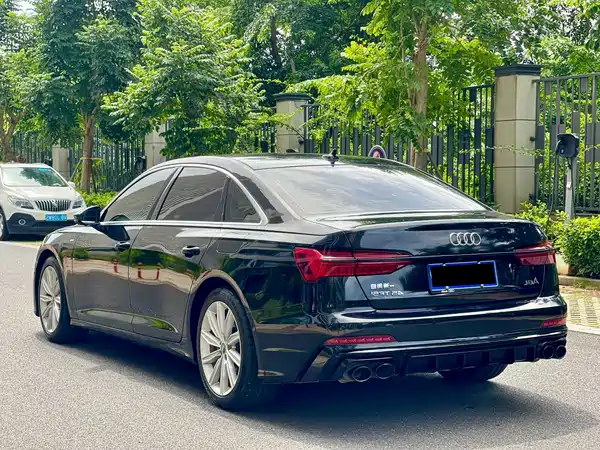 Audi A6L 2020