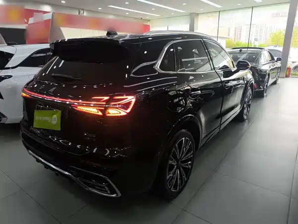 Hongqi HS5 2023