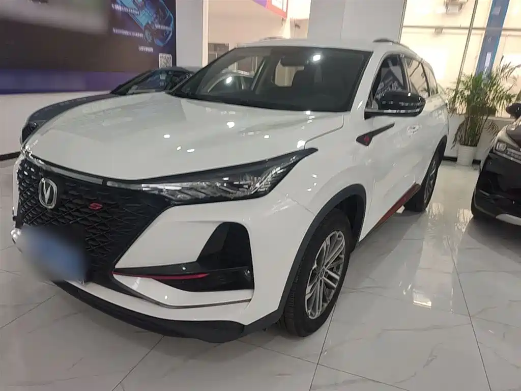 Changan CS75 PLUS 2021 — фото 2